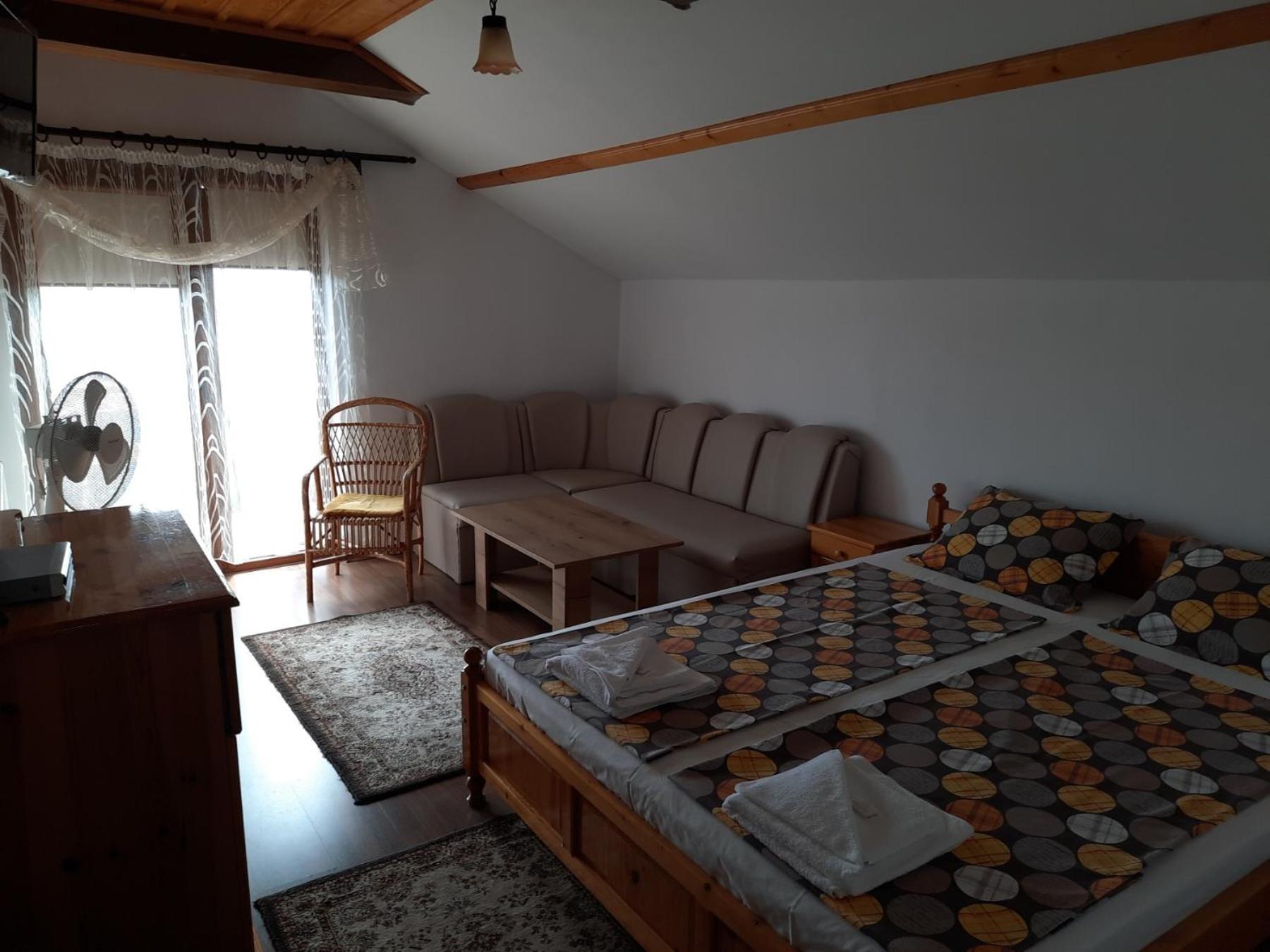 Къща За Гости Сара Velingrad Exterior photo